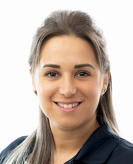 Carmen Di Mauro, Zahnmedizinische Fachangestellte